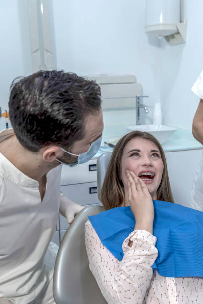 Best Cracked Tooth Emergency Dentist  in New Canaan, CT